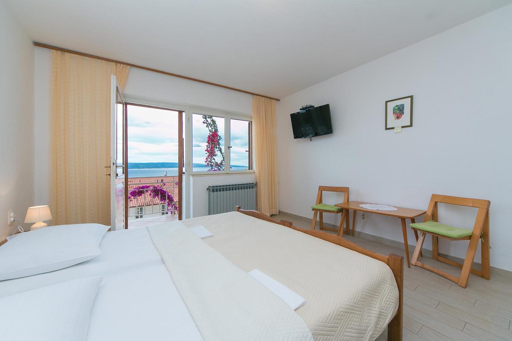 Apartments And Rooms By The Sea Brela, Makarska - 2752 客房 照片