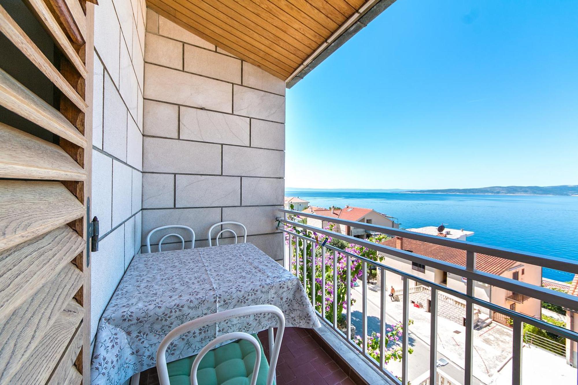 Apartments And Rooms By The Sea Brela, Makarska - 2752 外观 照片
